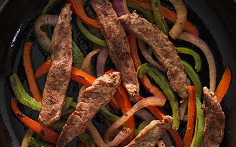 Grilled skirt cheap steak fajitas