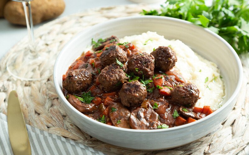 Ground Boeuf Bourguignon Meatballs