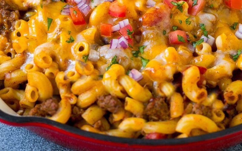 Simple Ground Beef Chili Mac