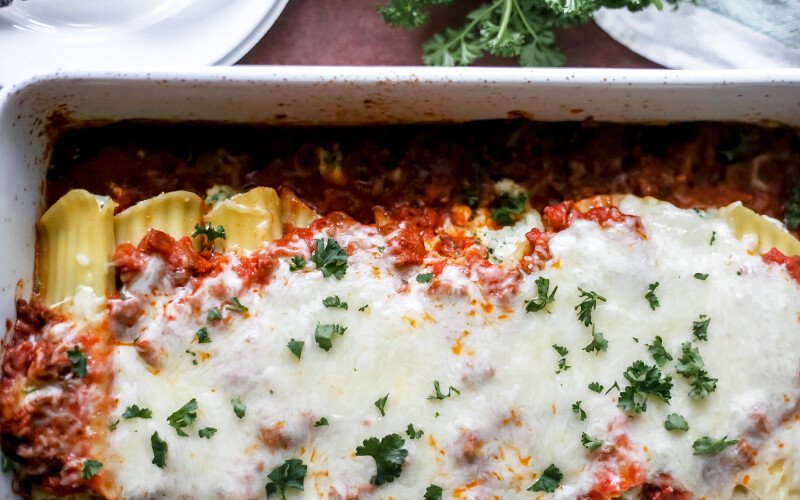 Stuffed Manicotti Shells with Ricotta, Spinach & Meat Sauce